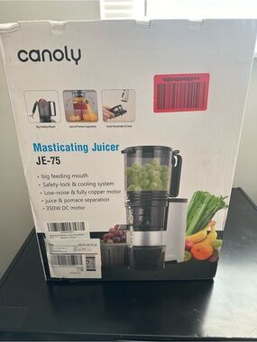 Canoly JE-75 Masticating Juicer in Black & Silver